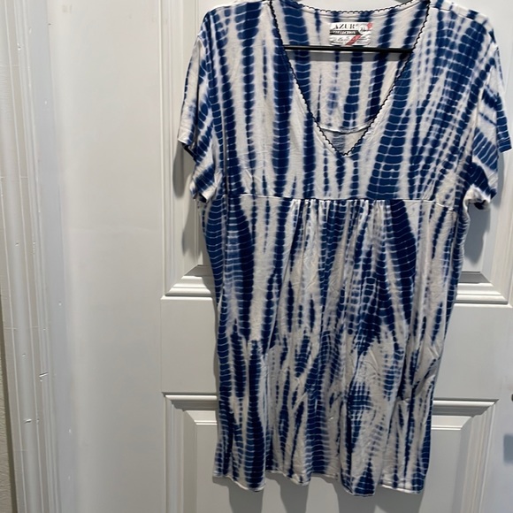 Azur XL 💙 and white tunic style top - Picture 1 of 4